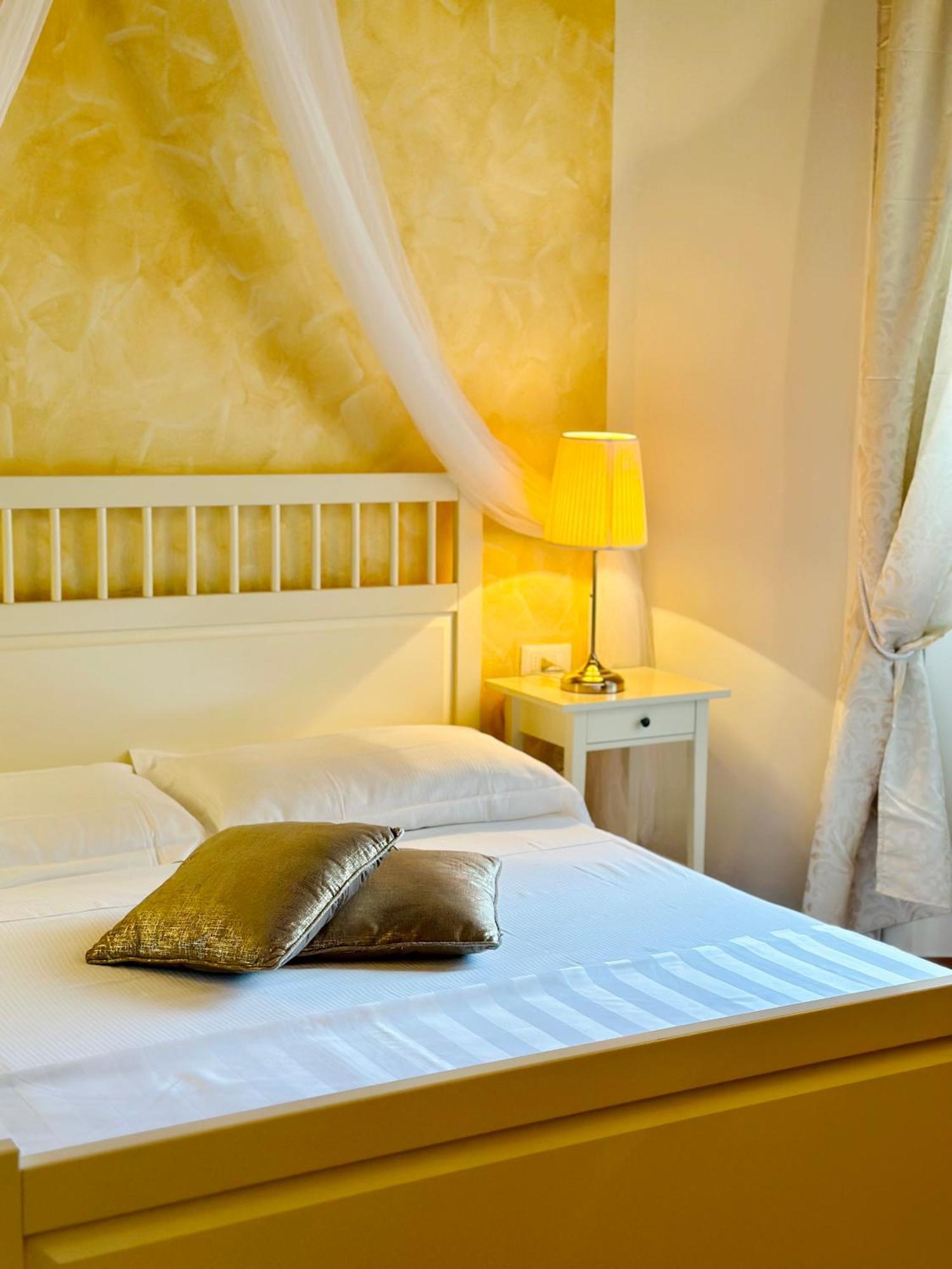 Bed and Breakfast San Marco View à Florence Extérieur photo
